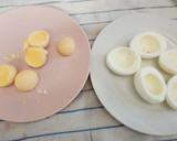 Foto del paso 1 de la receta: Huevos rellenos con atún y mostaza a la antigua