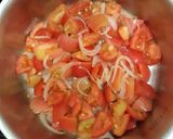 รูปขั้นตอนการทำที่ 1 ของ Tomato Fusilli Pasta Soup