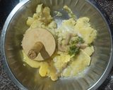 ચીઝી વડાપાવ (Cheesy Vada Pav Recipe In Gujarati) રેસીપી સ્ટેપ1ફોટો