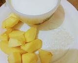 A picture of step 1 of Apple Milkshake.