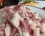 รูปขั้นตอนการทำที่ 1 ของ หมูคั่วเกลือ