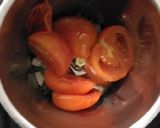 A picture of step 2 of Tomato curry or Saar.
