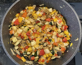 Foto del paso 3 de la receta: Curry de pollo, garbanzos y verduras