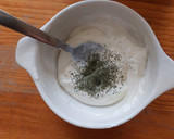 Foto del paso 2 de la receta: Filete de pescado con salsa de yogurt y eneldo