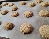 Foto del paso 2 de la receta: Galletitas de avena, naranja, coco y mantequilla de maní 🥣
