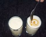 A picture of step 6 of Apple Milkshake.