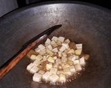 Foto langkah ke 2 dari resep Ayam Tahu Sambal Ulek Rawit Wortel.