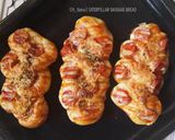 Foto langkah ke 5 dari resep Caterpillar Sausage Bread / Roti Isi Sosis.