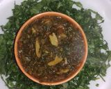 A picture of step 10 of Lahsooni Palak.