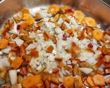 Foto del paso 2 de la receta: Muslos de Pollo a la cerveza a mi manera