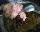 A picture of step 6 of Chicken chow mein.