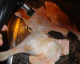 Foto del paso 1 de la receta: Pato lacado con peras y dátiles