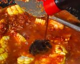 Foto langkah ke 5 dari resep Udang Sotong Bumbu Seafood Simple.