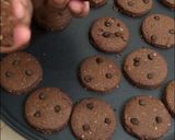 A picture of step 11 of Healthy chocolate chip cookies.