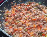 Foto del paso 3 de la receta: Macarrones integrales con carne picada