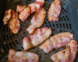 A picture of step 4 of Air fried bacon.