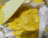 Foto langkah ke 2 dari resep Pepes Jamur Bumbu Kunyit.