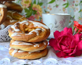 Foto del paso 4 de la receta: Rosquitas de masa bomba💞