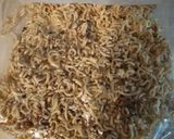 A picture of step 1 of Teriyaki Fried Rice Noodle Cup.