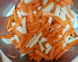 Foto langkah ke 1 dari resep Sambal Goreng TKW (Tempe, Kentang, Wortel).