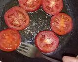 A picture of step 2 of Tomato Cheese Omelette 🍅🧀 (10 minute Recipe).