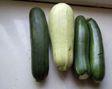 Foto del paso 1 de la receta: Calabacines rellenos 🥒🥒