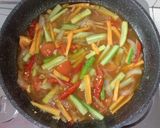 Foto langkah ke 4 dari resep Ikan pedas manis.