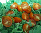 Foto del paso 1 de la receta: Ensalada templada de rúcula y melocotón