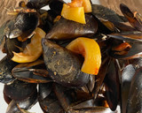 Foto del paso 6 de la receta: Spaghetti al Nero di Sepia con Frutos del Mar