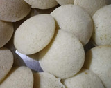 इंस्टेंट सूजी / रवा इडली (Instant suji /rava idli recipe in hind रेसिपी चरण 5 फोटो