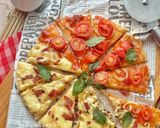 Foto langkah ke 6 dari resep Pizza Singkong Merah Putih dengan Teflon.