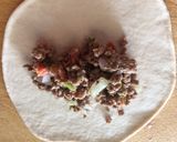 Foto del paso 5 de la receta: Empanadas de carne molida y frijoles