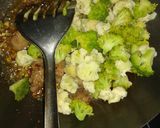 Foto langkah ke 4 dari resep #7 Tumis Sayur Hati Ayam.
