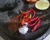 Foto langkah ke 1 dari resep Sambal Terasi Tomat.