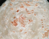 A picture of step 6 of Soft, layered onion chapati.