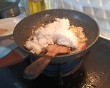 Foto langkah ke 3 dari resep Nasi Goreng Bakso.