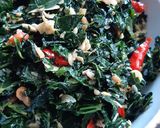 Foto langkah ke 4 dari resep Tumis daun pepaya jepang.