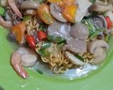 Foto langkah ke 5 dari resep I Fu Mie seafood rumahan.