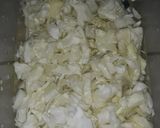 Foto langkah ke 1 dari resep #64 Tumis Kol Kuah Pentol.