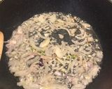 Burgonya ágyon sült hurka-kolbasz, párolt lilakáposztával recept fázis 2 fotója