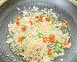 Gambar langkah 2 resipi 👩‍🍳Omelette Inti Udang.