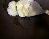 A picture of step 1 of Carrot halwa.