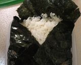 A picture of step 7 of Japanese Rice Sandwich.