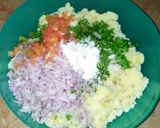 A picture of step 2 of Alu kabab.