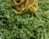 Foto langkah ke 7 dari resep Nasi Goreng Hijau Bayam.