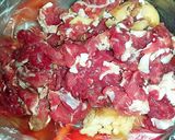 Hình bước làm 1 của món Thịt Bò Xào Ớt Chuông 🍚 🥄