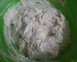 Foto del paso 6 de la receta: Facturas: Medialunas, Vigilantes y Otras