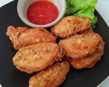 รูปขั้นตอนการทำที่ 4 ของ ปีกไก่ทอดน้ำปลา (อาหารเด็ก)