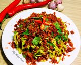 Hình bước làm 3 của món Gỏi Cóc Khô Bò