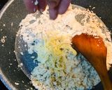 Hình bước làm 3 của món Bánh mỳ sandwich với nấm đút lò